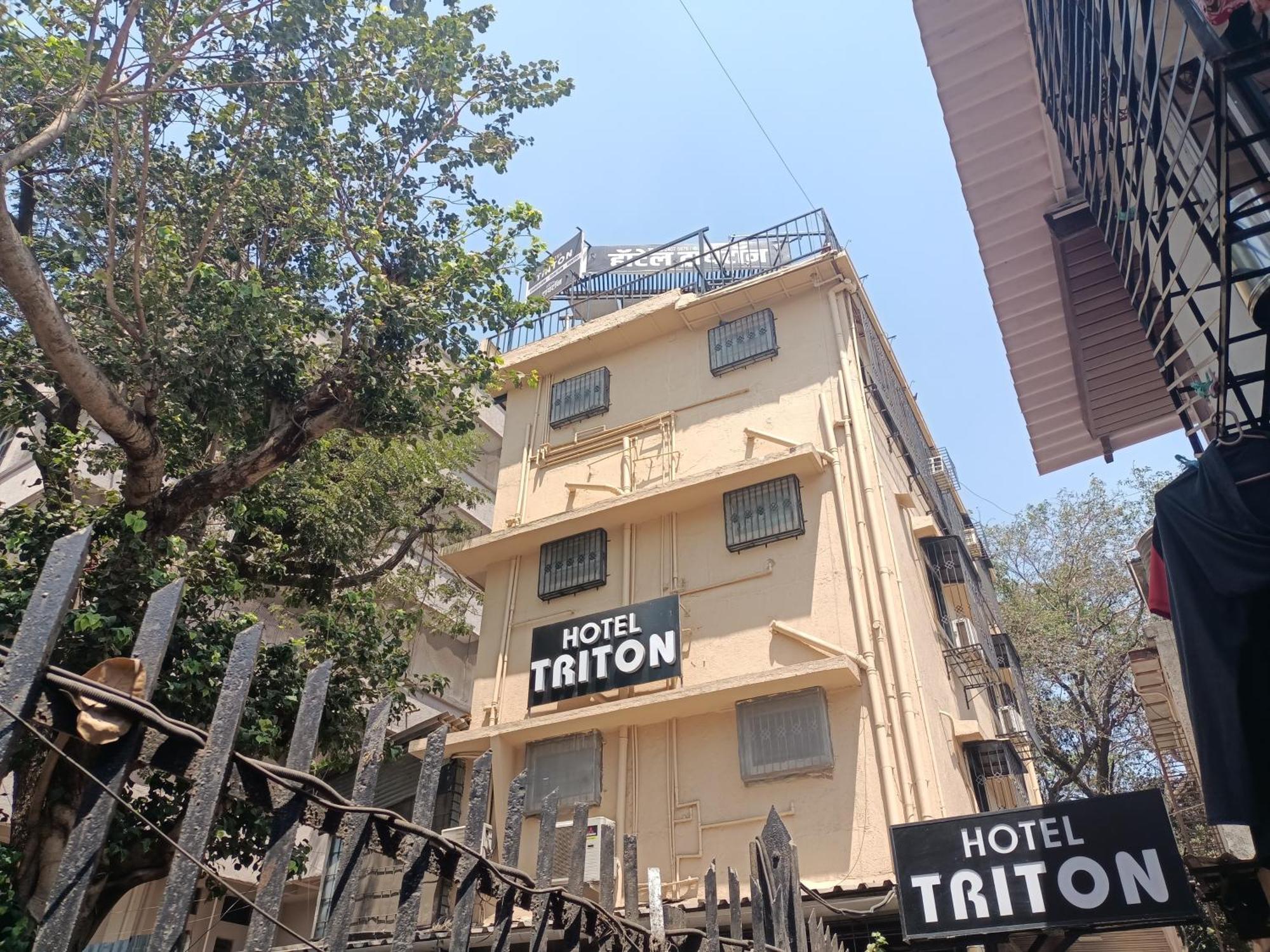 Hotel Triton - Near Us Embassy - Hotel In Sion Bombay Eksteriør billede